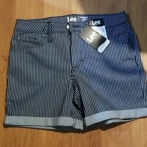 Lee Jean's Reg. Fit Short Mid-Rise Striped Shorts